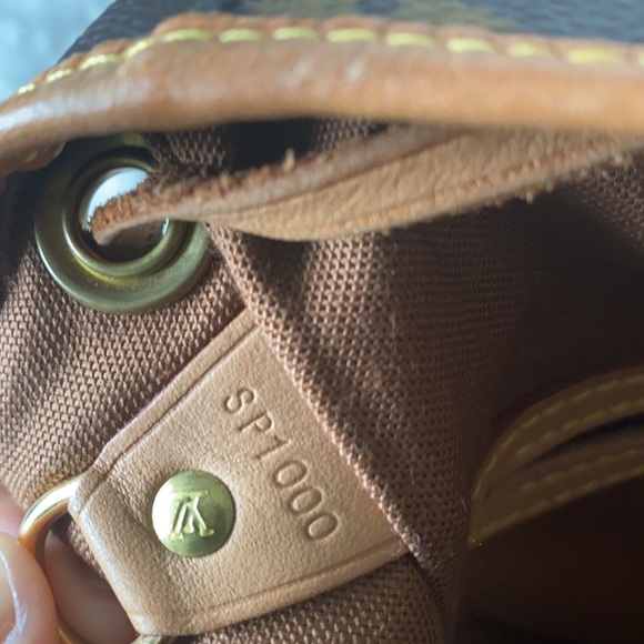 ⭐️SOLD on IG⭐️Louis Vuitton Montsouris MM - Picture 12 of 13